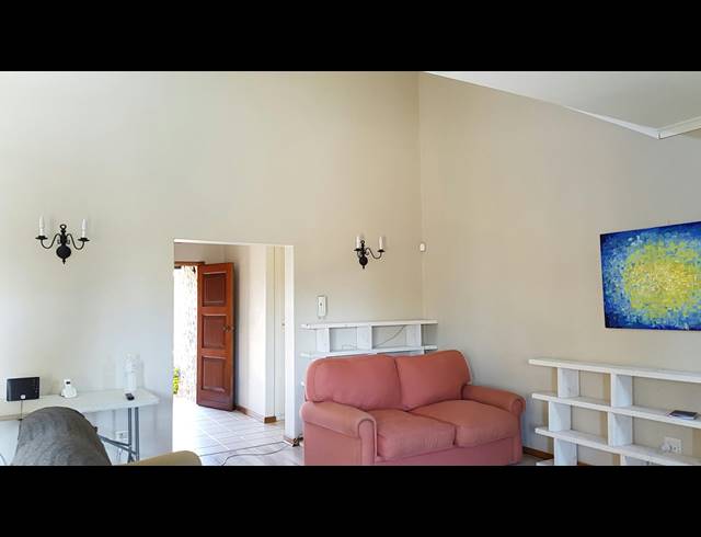 2 BEDROOM SIMPLEX RENTED IN BOTHAS HILL